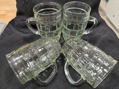 4 tazas de barril de ventana de vidrio verde núcleo de cabaña ANCHOR HOCKING 8 oz de colección Foto 1 de 4