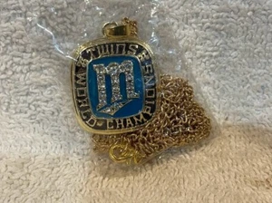 VERY RARE Minnesota Twins 1987 World Series Champs Gold Necklace & Brooch, NICE! - Picture 1 of 2