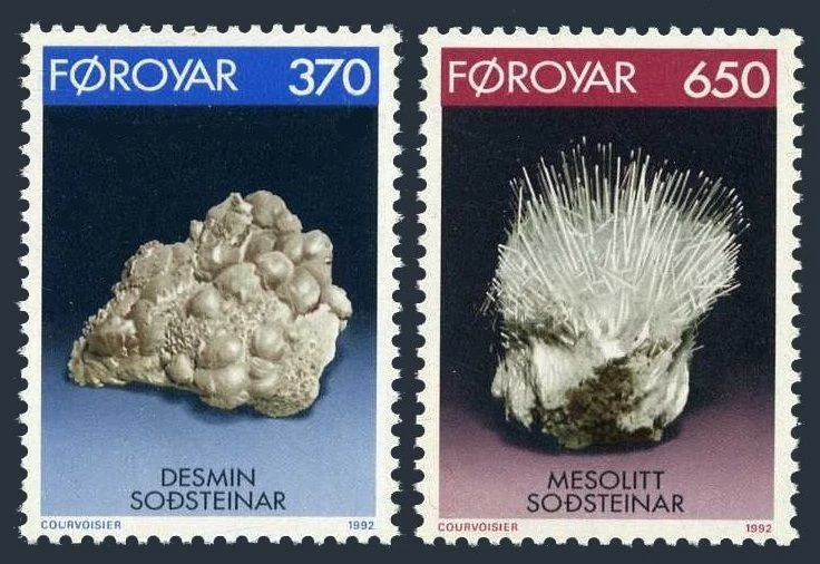 Faroe 241-242, MNH. Michel 237-238. Minerals 1992. Stilbite, Mesolite. - Image 1 of 1