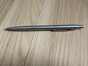 Parker Classic Brushed Chrome CT Twist 0.5mm Pencil - Picture 1 of 3