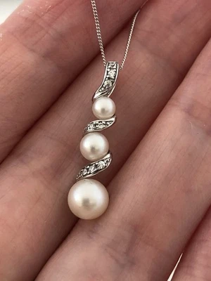 H Samuel White Cultured Pearl 9ct 9k Gold Twist Pendant Necklace In Box Wedding — 第 1/4 张图片