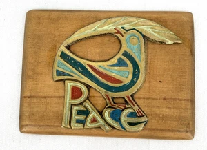 Terra Sancta Guild Decorative Wall Decor Plaque Peace Bird 6 x 4.5" Wood Brass - Picture 1 of 7