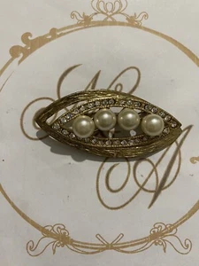 Vintage Brooch With Rhinestones And Pearls Lovely Elegant Brooch Soviet Era - Picture 1 of 7