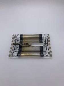 Bandeja de aperitivos Kathy Hudson de vidrio artístico de estudio fundido con cuchillo decorativo SS firmado  - Imagen 1 de 12