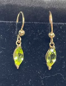 PENDIENTES ANTIGUOS VINTAGE ORO AMARILLO 9CT 9 QUILATES USADOS PERIDOTO CONJUNTO 1.2G - Imagen 1 de 4