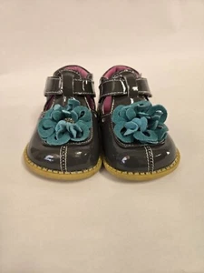 Livie & Luca Blossom T-strap Patent Leather Shoes With Suede Floral Accent Sz 6 - Picture 1 of 5