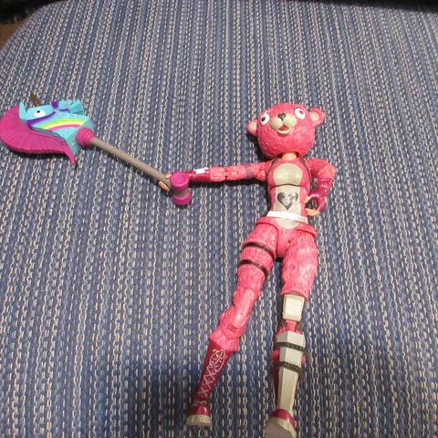 Fortnite Cuddle Team Leader Pink Bear 4" Action Figure Cover