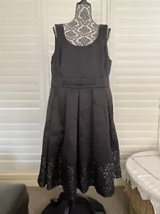 Brand New City Chic Sleeveless Black Pleated Evening Dress - Size L = (18 - 20) - Picture 1 of 19