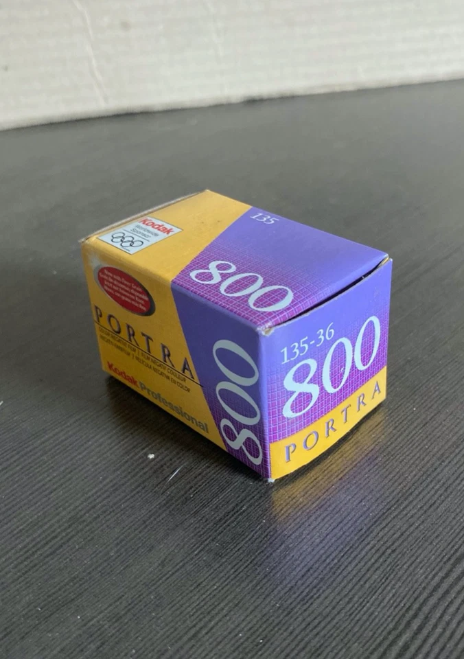 Kodak Professional Portra 800 135-36 Color Film 35mm 1 roll cold stored exp 2006 - Image 1 of 1