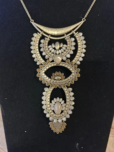 LUCKY BRAND TRIBAL GOLDFARBENE LATZ OPALISIERENDE HALSKETTE - Bild 1 von 12