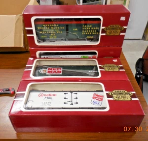 KONVOLUT 4 DELTON G SCALE VINTAGE BILLBOARD BOXCARS - GEBRAUCHT - Bild 1 von 4