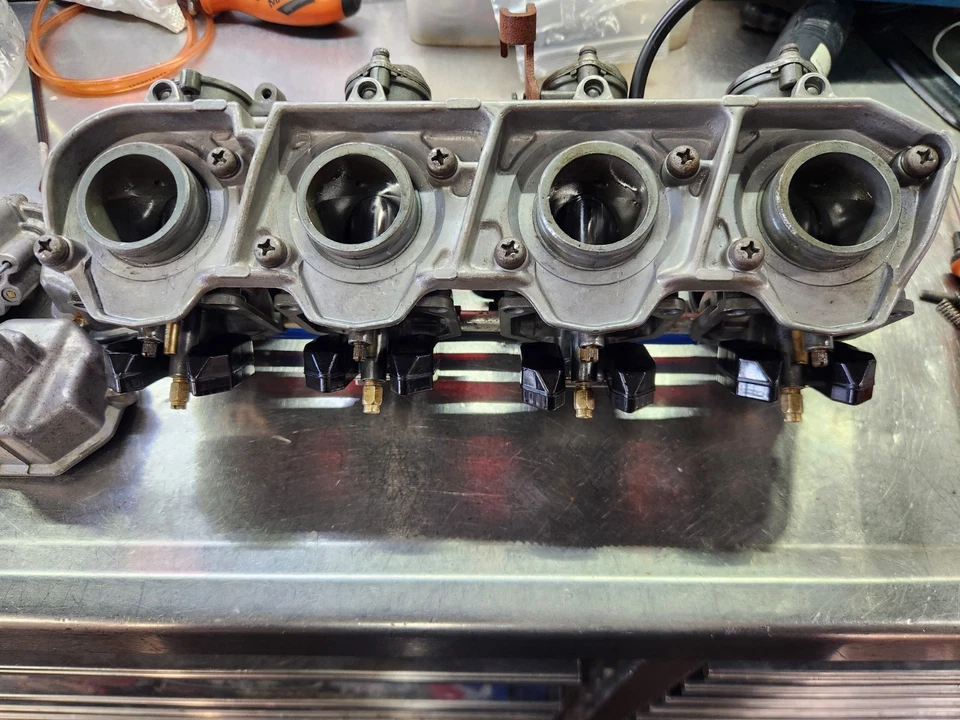 Carburadores portacarburos Keihin PD42A para Honda CB750F CB750 1978 OEM LIMPIOS Foto 1 de 4