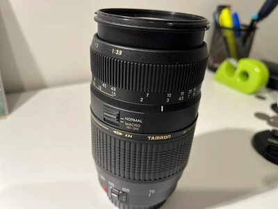 Tamron 70-300mm EF Mount for full frame Canon. Complete  caps and lens hood - image 1 of 4