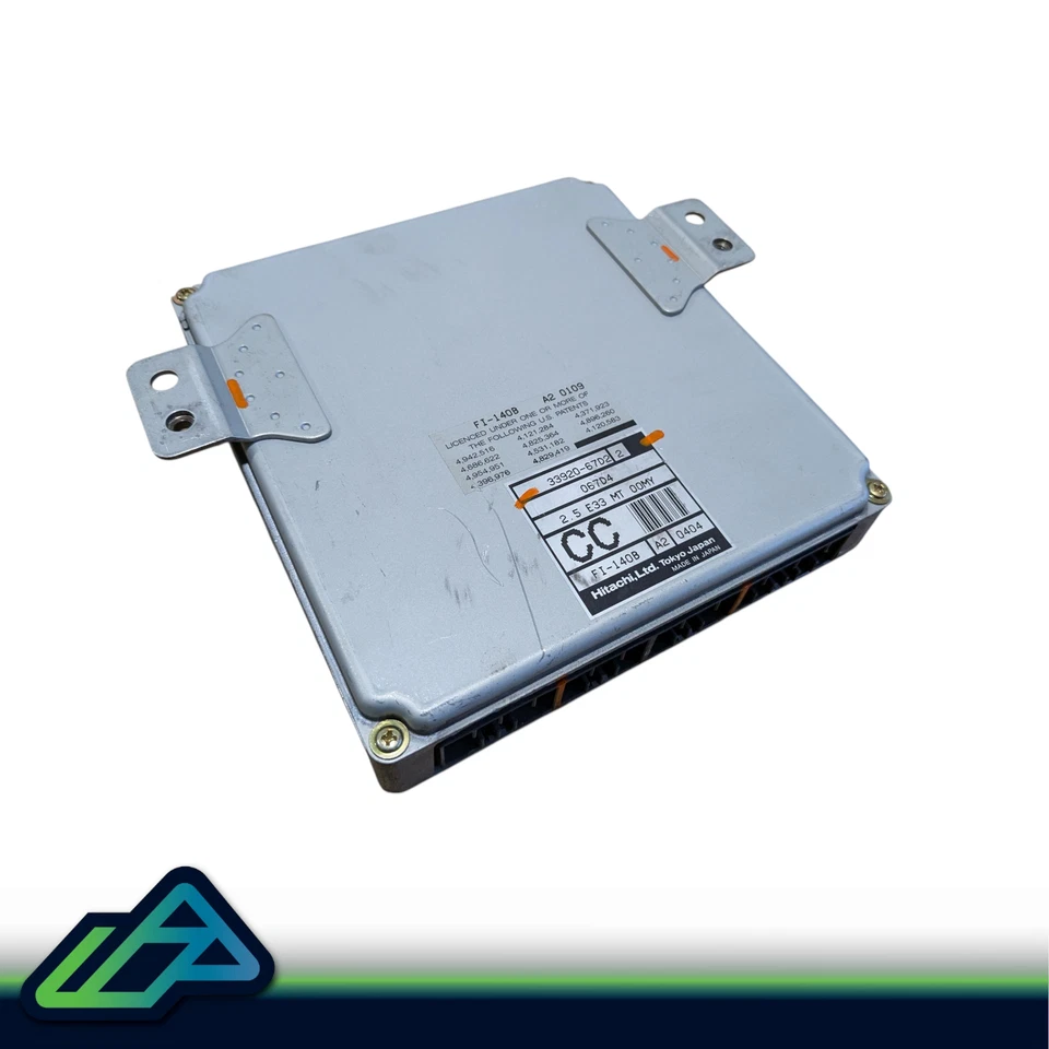 2000 Suzuki Grand Vitara 2.5L MT ECU módulo de controle de motor 33920-67D2 CC - Imagem 1 de 4