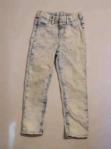 Jordache Stone Washed Boys Jeans Size 5T - Picture 1 of 3
