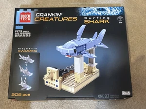 BLOCK TECH CRANKIN' CREATURES - SURFING SHARK - Building Block Set 208 Pieces - Picture 1 of 2