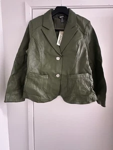 New MetroStyle Women Green Leather Jacket Blazer Size 14P Button Front - Picture 1 of 10