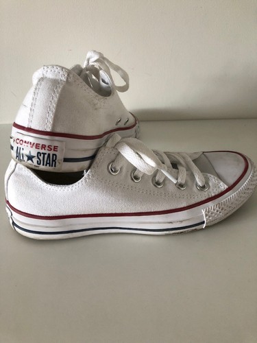 Junior CONVERSE All Star White Canvas Low Tops Size 4 Worn Literally 4 Times!