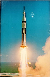 Postcard John F. Kennedy Space Center - Florida - Saturn 1B - Apollo 7 Launch - Picture 1 of 2