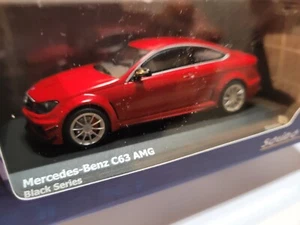 Solido Soli4311602 Mercedes-Benz C63 AMG Black Series – Fire Opal Red – 2012 1/4 - Foto 1 di 4