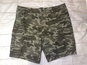 Men’s 40 George Camo Shorts NWT  - Picture 1 of 4