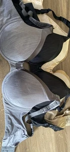 Sujetador acolchado bajo alambre Vanity Fair talla 36D - Imagen 1 de 5