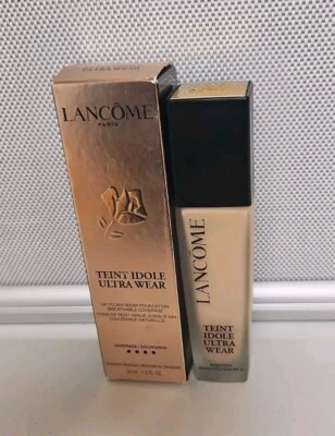 LANCOME Teint Idole Ultra 24H Wear Foundation with Hyaluronic & Vitamin E 130C - Image 1 of 4