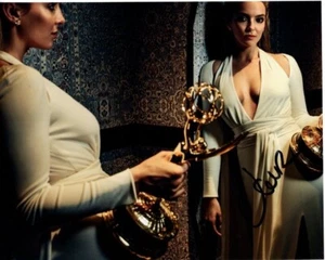 Foto firmada por Jodie Comer 8x10 Killing Eve Emmy con holograma certificado de autenticidad - Imagen 1 de 2