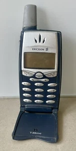 TELÉFONO CELULAR ERICSSON T39MC, 2001 VINTAGE, 2G GSM COLECCIONISTAS ABATIBLE ABIERTO USADO - Imagen 1 de 5