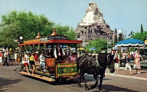 Disneyland Horse Drawn Streetcar Amusement Park Disney Postcard - Picture 1 of 2