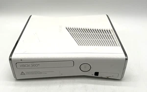Microsoft XBOX 360 Konsole Model 1439 - Konsole nur für Teile oder Reparatur - Bild 1 von 10