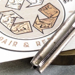 Jarvis 4-flötige LINKSHAND Gewindebohrer 11/32-32 NS HS scharf! Plug USA Machinist Tool {950 - Bild 1 von 6