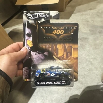 2004 #97 KURT BUSCH HOT WHEELS SPECIAL EDITION NEXTEL CUP SERIES - Image 1 of 3