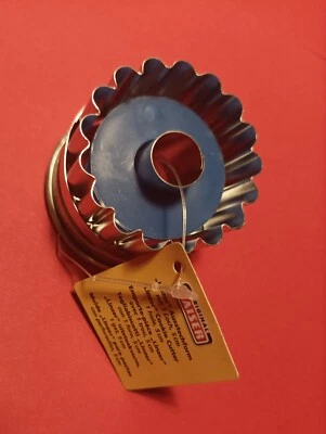 Linzer Ausstechform🎄 Kaiser/WMF Spitzbuben 1 Loch Plätzchen backen Ausstecher🎄 - Bild 1 von 4