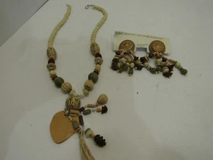 OLD UNUSUAL NECKLACE PIERCED EAR RINGS ROCK WOOD JEWELRY - Picture 1 of 3