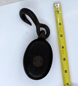 MERRIMAN VINTAGE SINGLE BLOCK 2" BRONZE SHEAVE W/ 2.5" W/ Fixed Bronze Hook - Foto 1 di 6