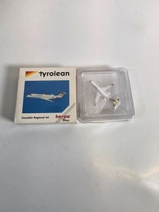HERPA WINGS (511117) 1:500 TYROLEAN CANADAIR REGIONAL JET BOXED - Picture 1 of 10