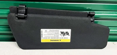 10-16 Mercedes W212 E250 E350 Front Right Side Sun Visor Shade Sunvisor Black - Image 1 of 3