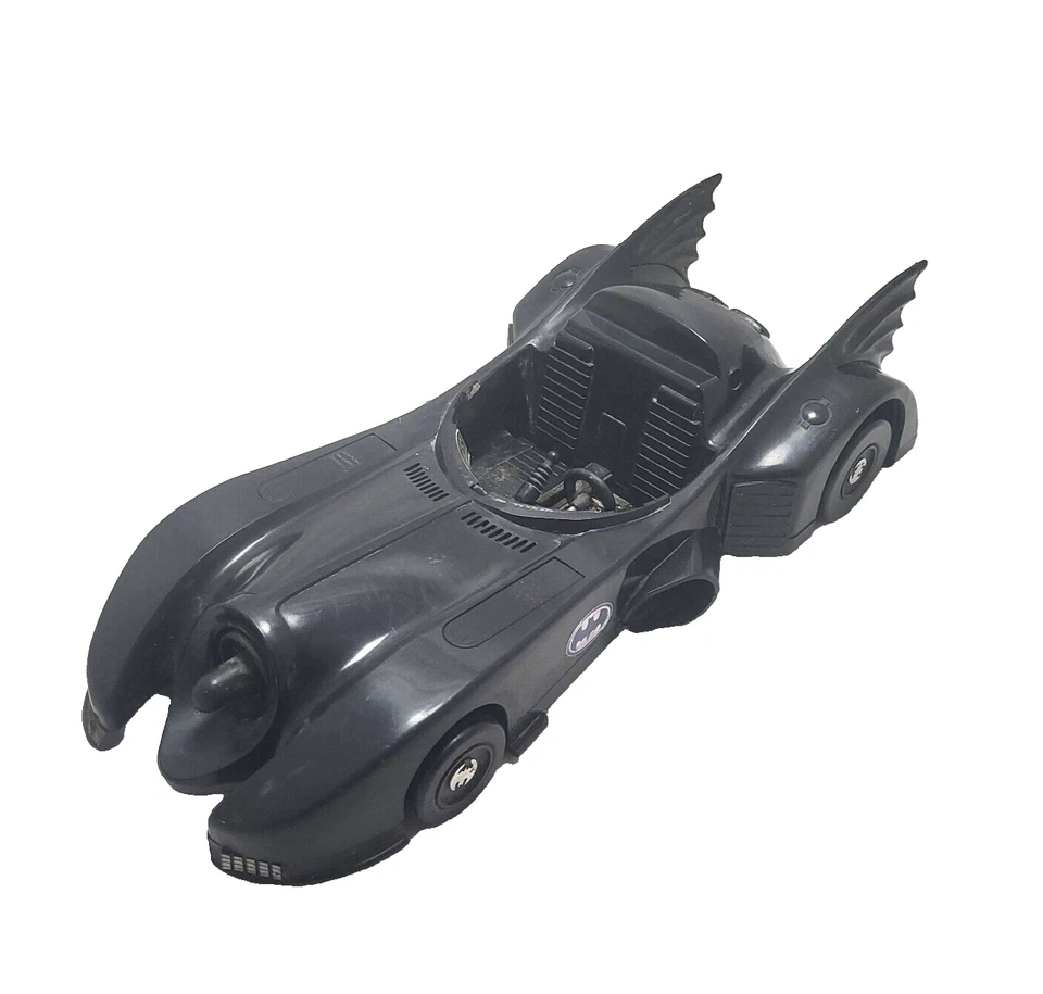 Toy Biz DC Comics Batman 1989 BATMOBILE Figura de Acción Vehículo De Colección para Piezas Foto 1 de 4