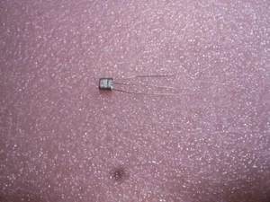 SYLVANIA TRANSISTOR PART # 2N213A NSN: 5961-00-893-0289 - Picture 1 of 3