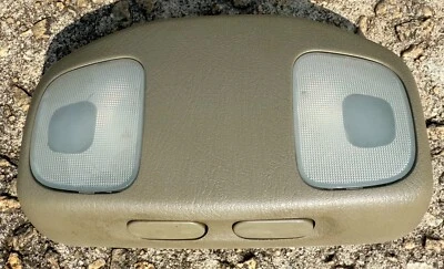 NISSAN XTERRA/FRONTIER 1998-2001 Front Overhead Console Dome Map Light GRAY OEM - Image 1 of 2