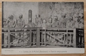1918 Macabre Postcard Mummified Remains of Poisoned Family in Bordeaux, France - Picture 1 of 2