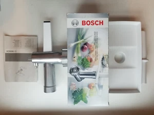 BOSCH UNIVERSAL PLUS FLEISCHWOLF-AUFSATZ (MUZ6FW4) NEU im offenen Karton - Bild 1 von 2