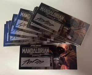 Star Wars The Mandalorian Show Jawa Ariel Shiu 3x7 handsignierte Plakette - Bild 1 von 1