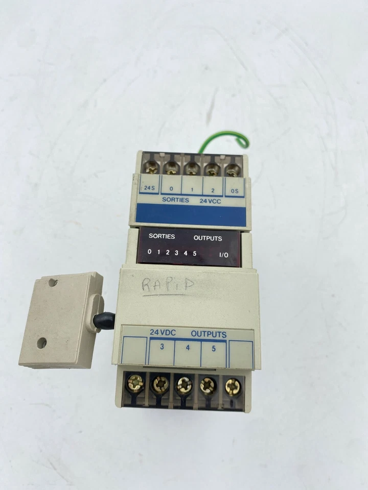 TELEMECANIQUE TSX DSF 612 6-POINT OUTPUT MODULE - Photo 1/3