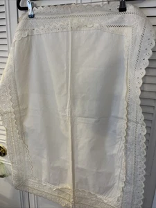 Wamsutter Poly/cotton 4” Wide Lace Trimmed Pillow Cover Sham USA 19 X 26 - Picture 1 of 6