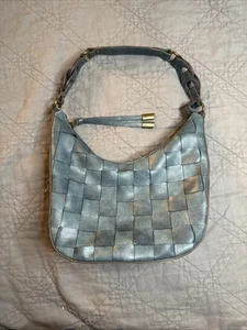 Time and Tru Hobo-Schultertasche blau geflochtenes veganes Kunstleder - Bild 1 von 12