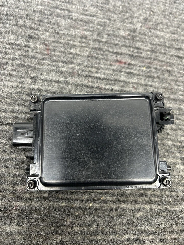 Radar de control sensor de distancia Honda Ridgeline 36800-T6Z-A21 OEM 2021 2022 Foto 1 de 4