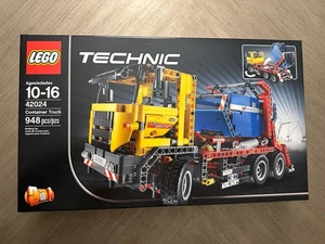 LEGO 42024 Technic Container Truck New Sealed - Picture 1 of 2