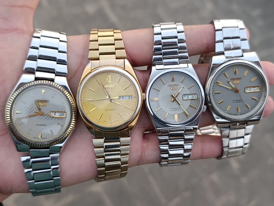 Lote de 4 relojes de pulsera japoneses vintage Seiko 5 automáticos día-fecha SS para hombre [Org] Foto 1 de 4